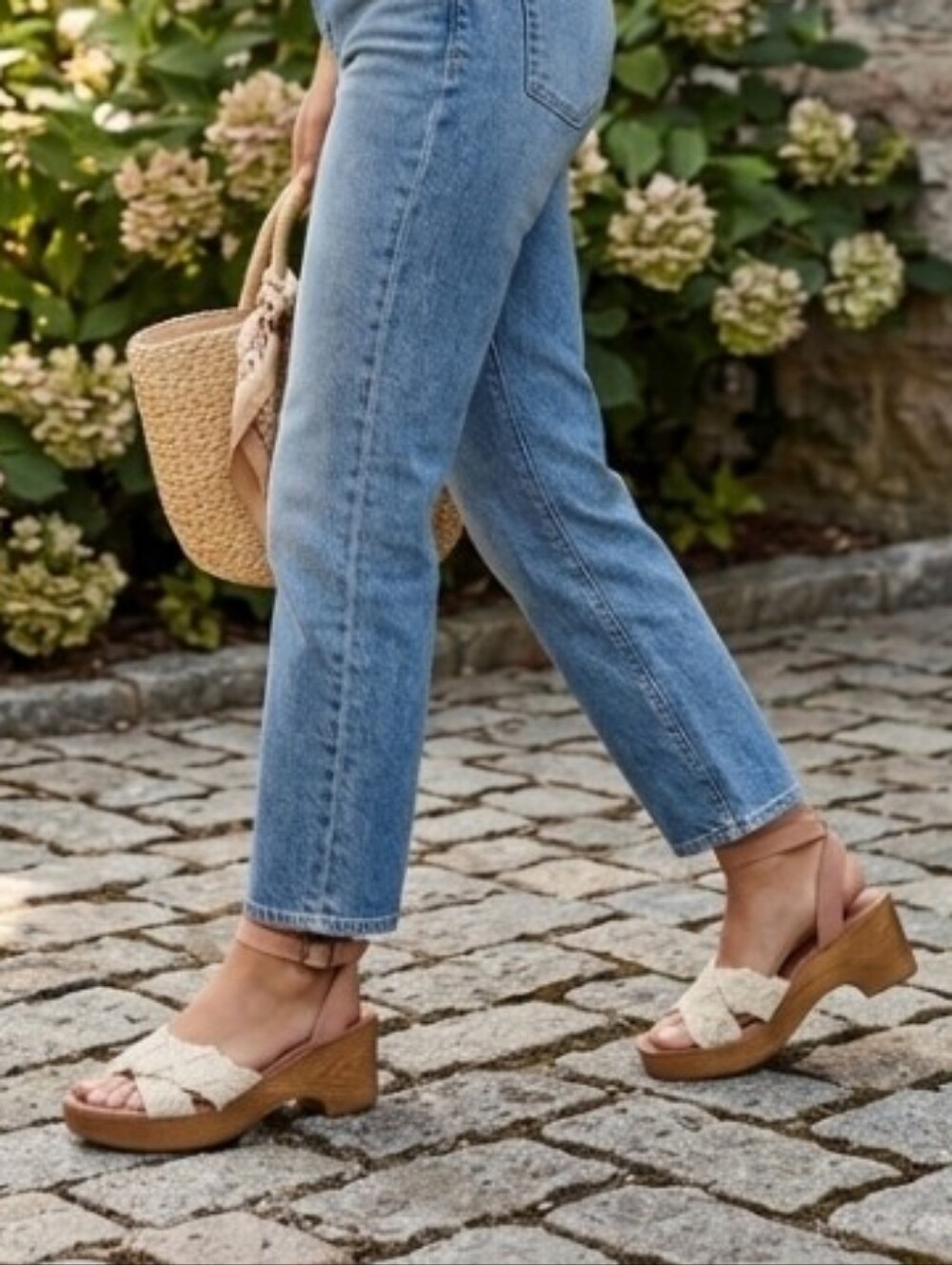 Lucky Brand  Ankle Strap Platform Sandals Woven Macramé Design